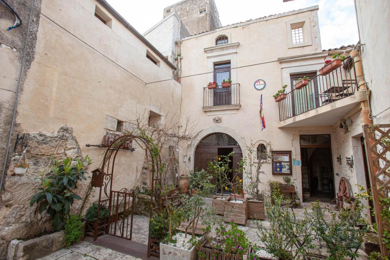 Si-Moutique Le Case Degli Avi Barocche, Con Terrazza Panoramica Modica Exteriér fotografie